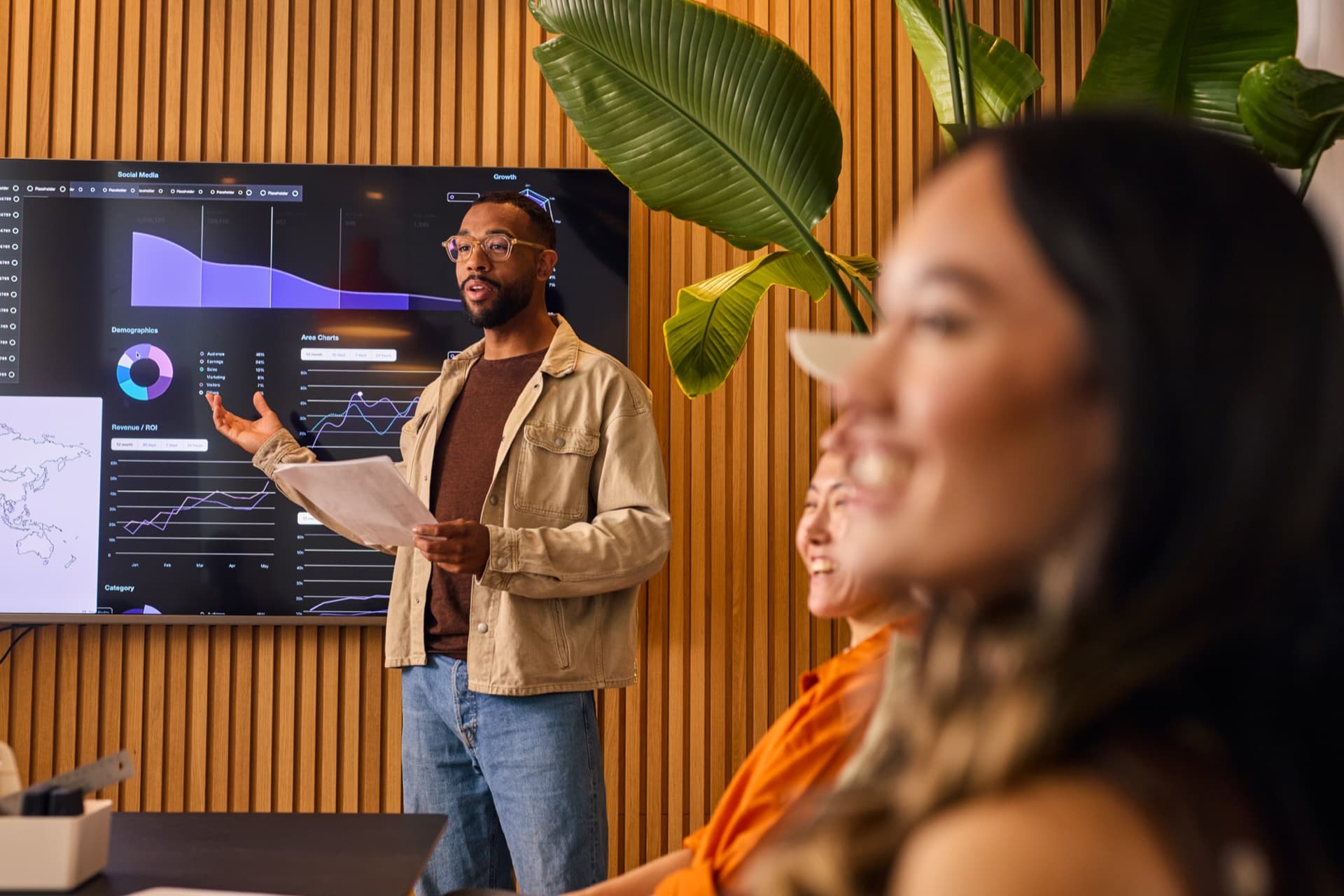 Strategisch dashboard met data visualisaties en business metrics